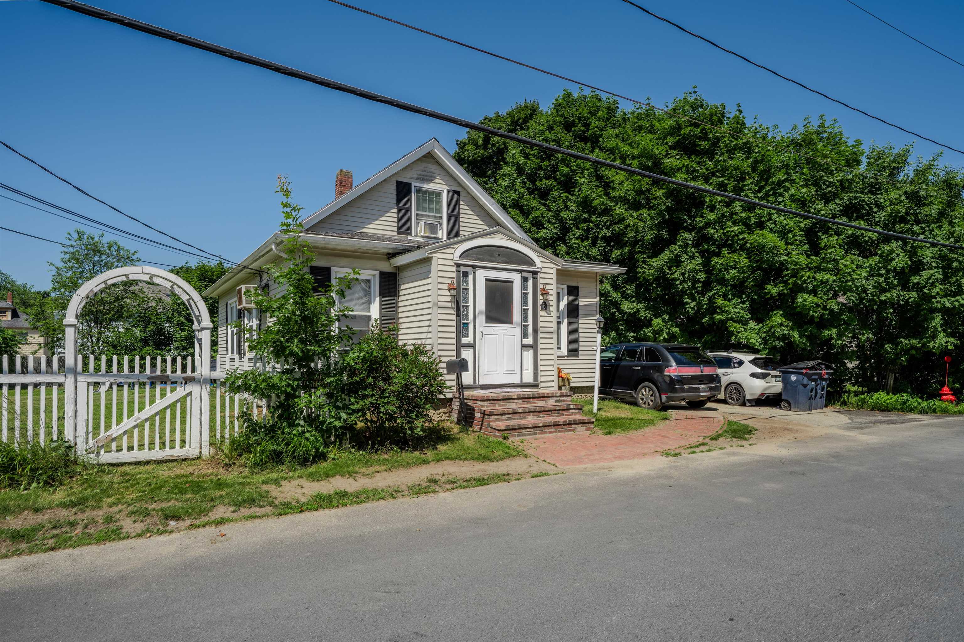 13 Wason Avenue