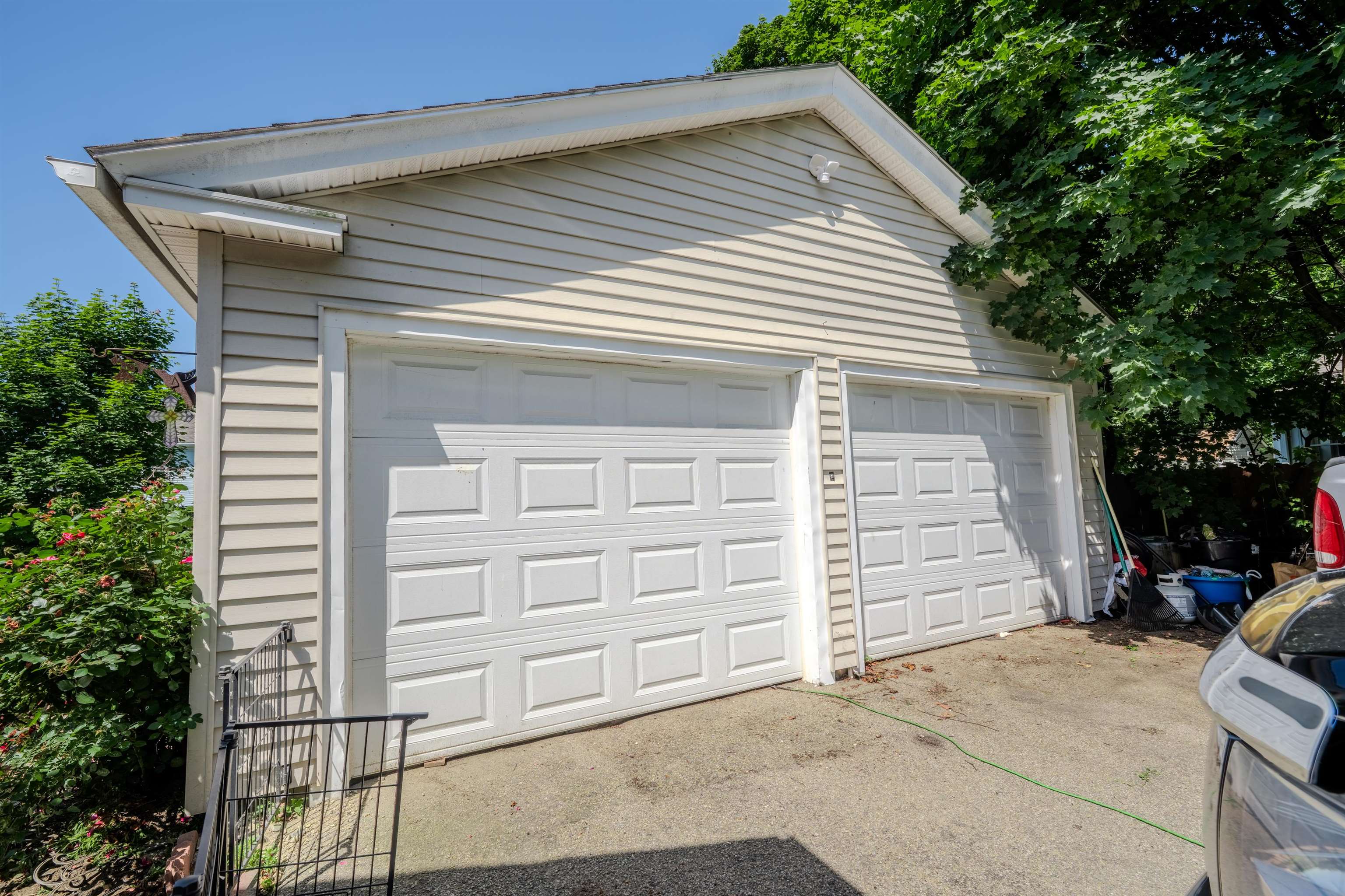 13 Wason Avenue