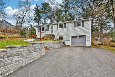 Photo of 15 Westray Drive, Nashua, NH 03062 (MLS # 5070728)