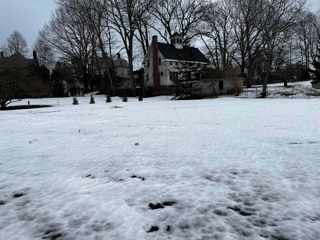 Photo of 0 Chevrolet Avenue, Portsmouth, NH 03801 (MLS # 5079127)