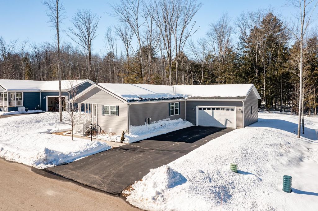 Photo of 56 Big Bear Road, Rochester, NH 03868 (MLS # 5076734)