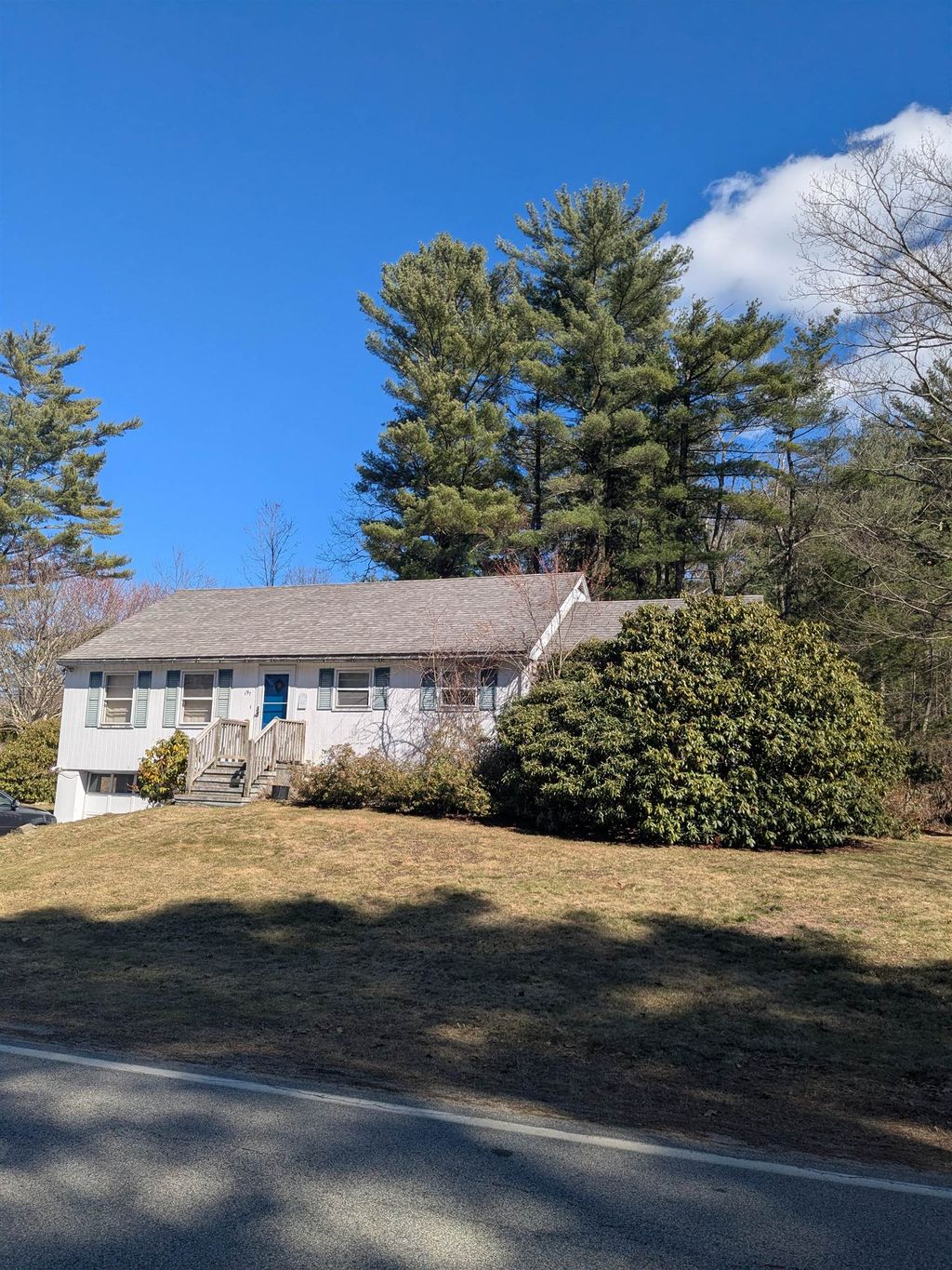 Photo of 197 Mill Road, North Hampton, NH 03862 (MLS # 5082859)