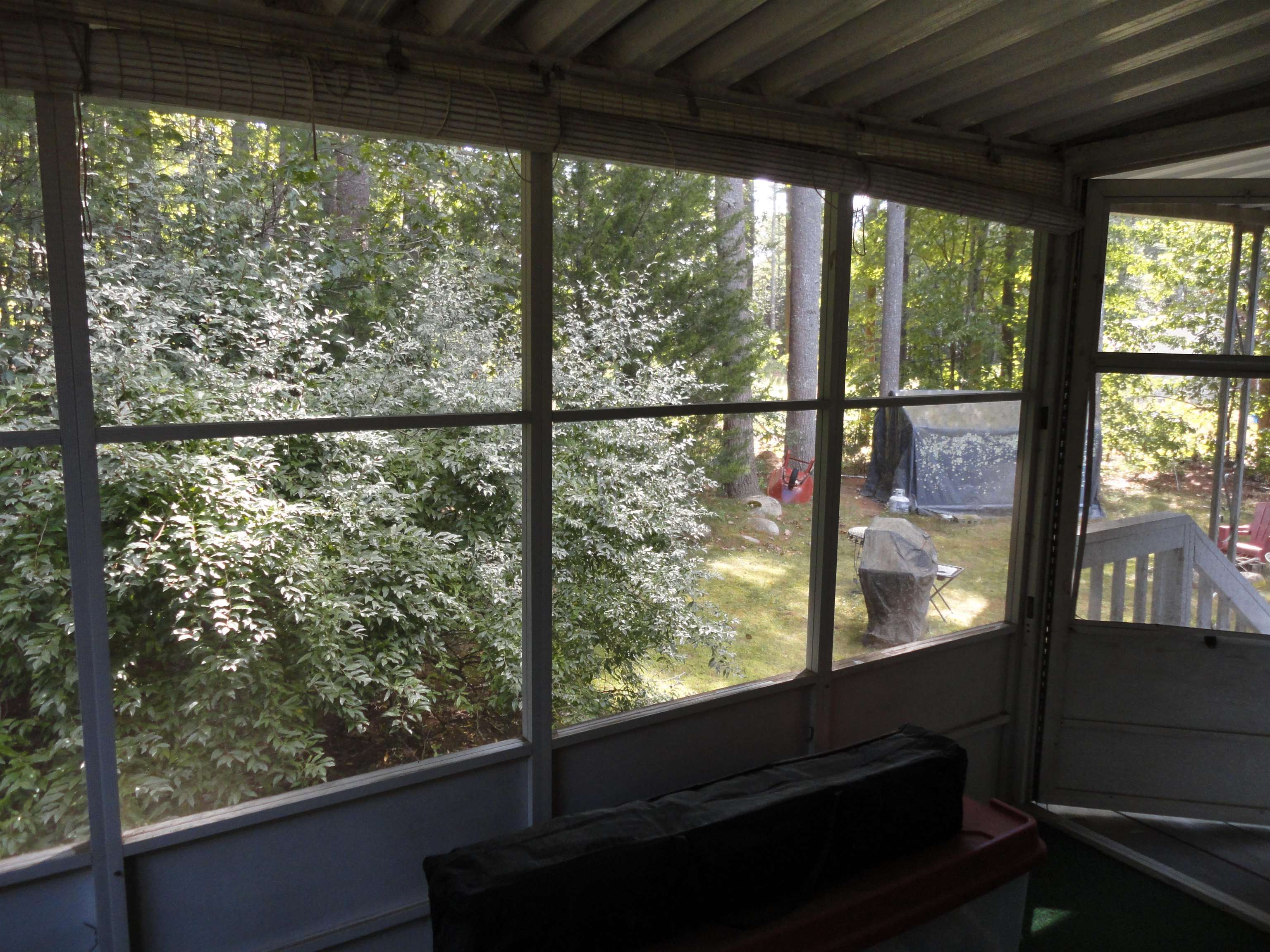 Londonderry, New Hampshire 03053, United States, 2 Bedrooms Bedrooms, ,1 BathroomBathrooms,Residential,Active,197134