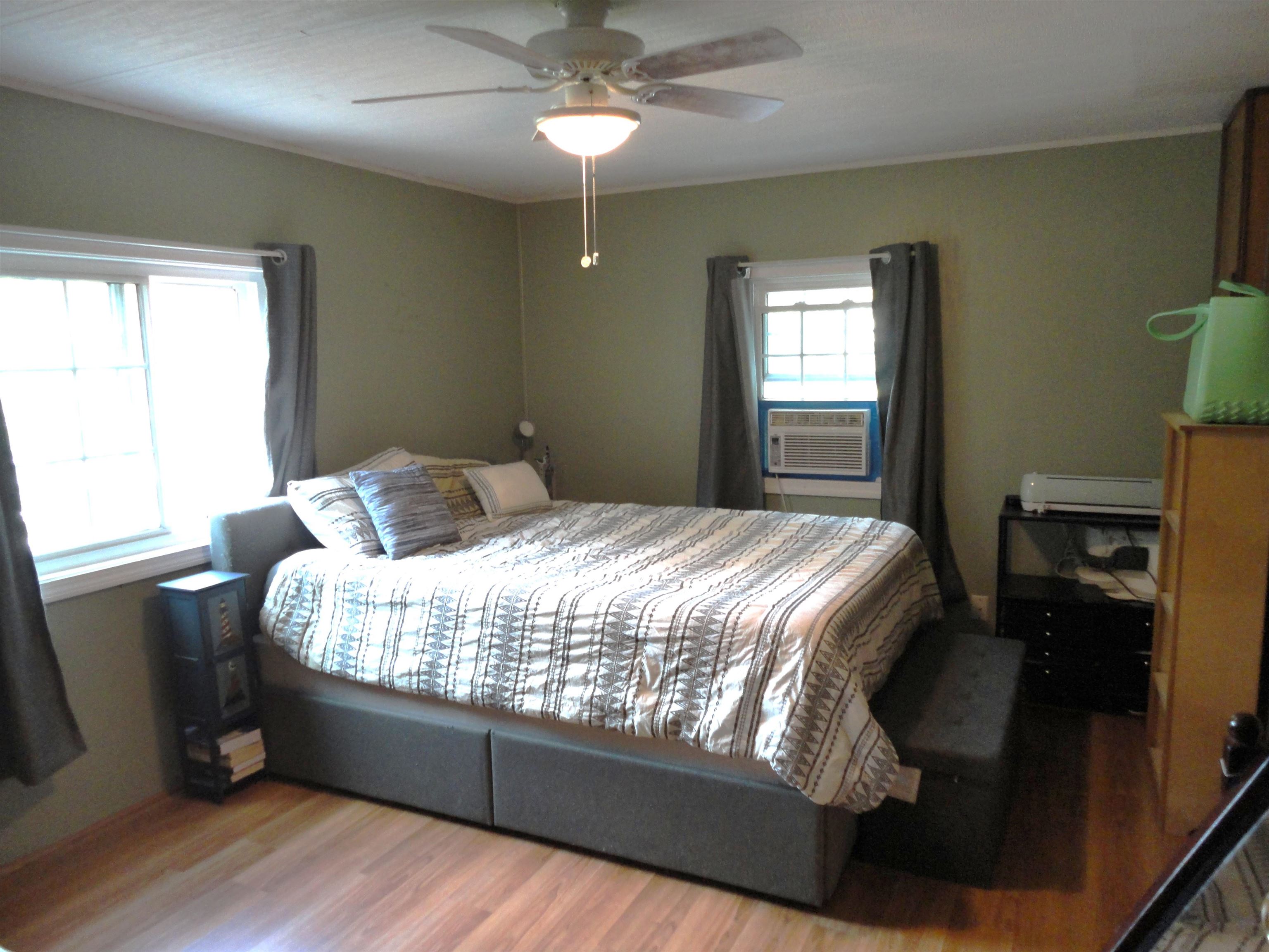 Londonderry, New Hampshire 03053, United States, 2 Bedrooms Bedrooms, ,1 BathroomBathrooms,Residential,Active,197134