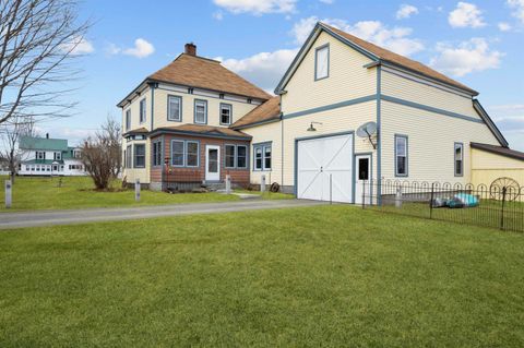 Photo of 678 Milan Road, Milan, NH 03588 (MLS # 5035207)