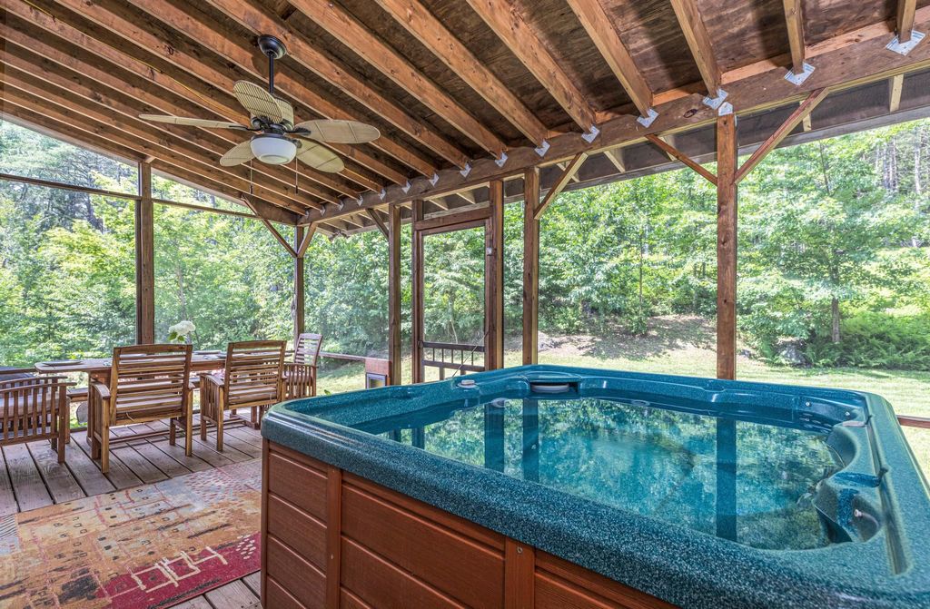 Photo of 20 Alpine Circle, Newbury, NH 03255 (MLS # 5059930)