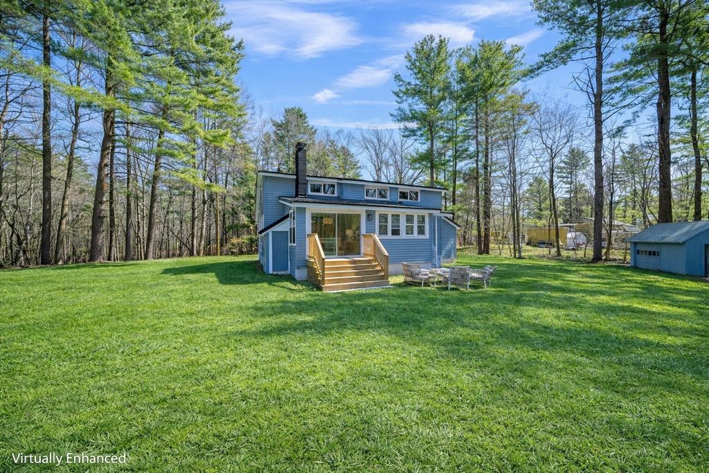 Photo of 5 Wentworth Drive, Newton, NH 03858 (MLS # 5082525)
