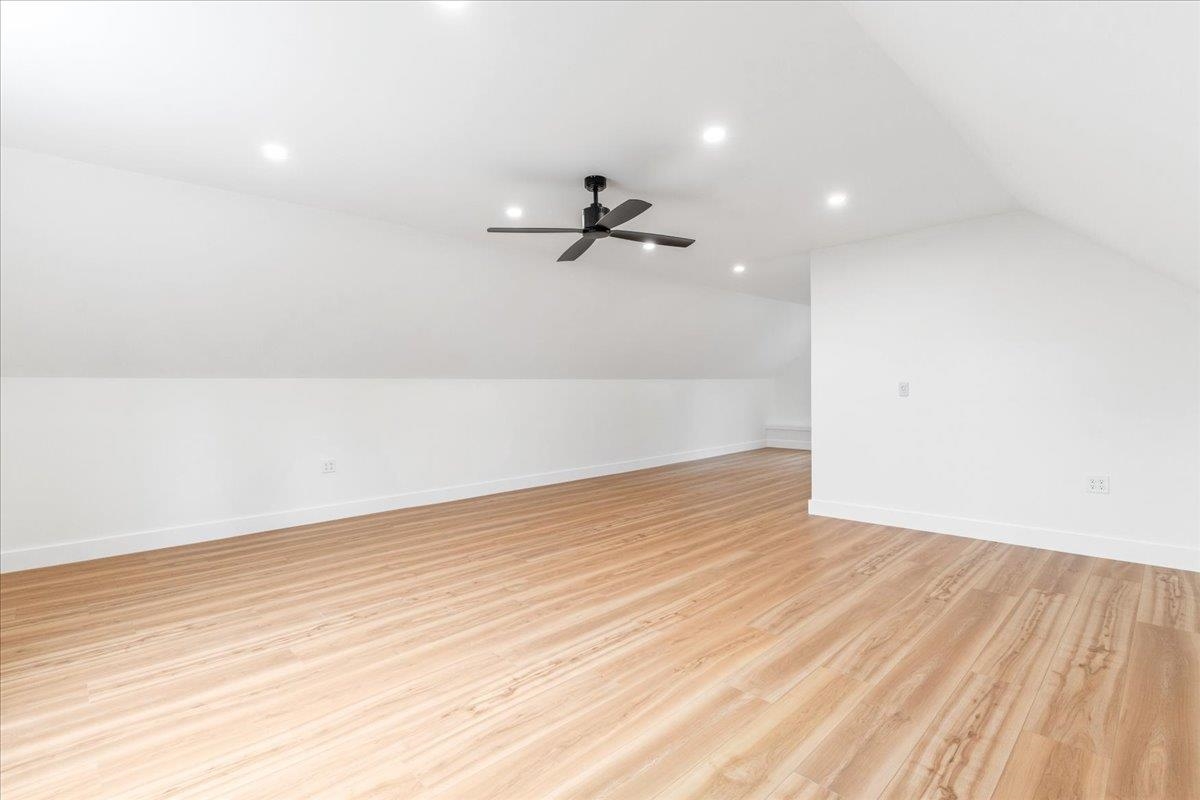 Deerfield, New Hampshire 03037, United States, 4 Bedrooms Bedrooms, ,3 BathroomsBathrooms,Residential,Pending,111053