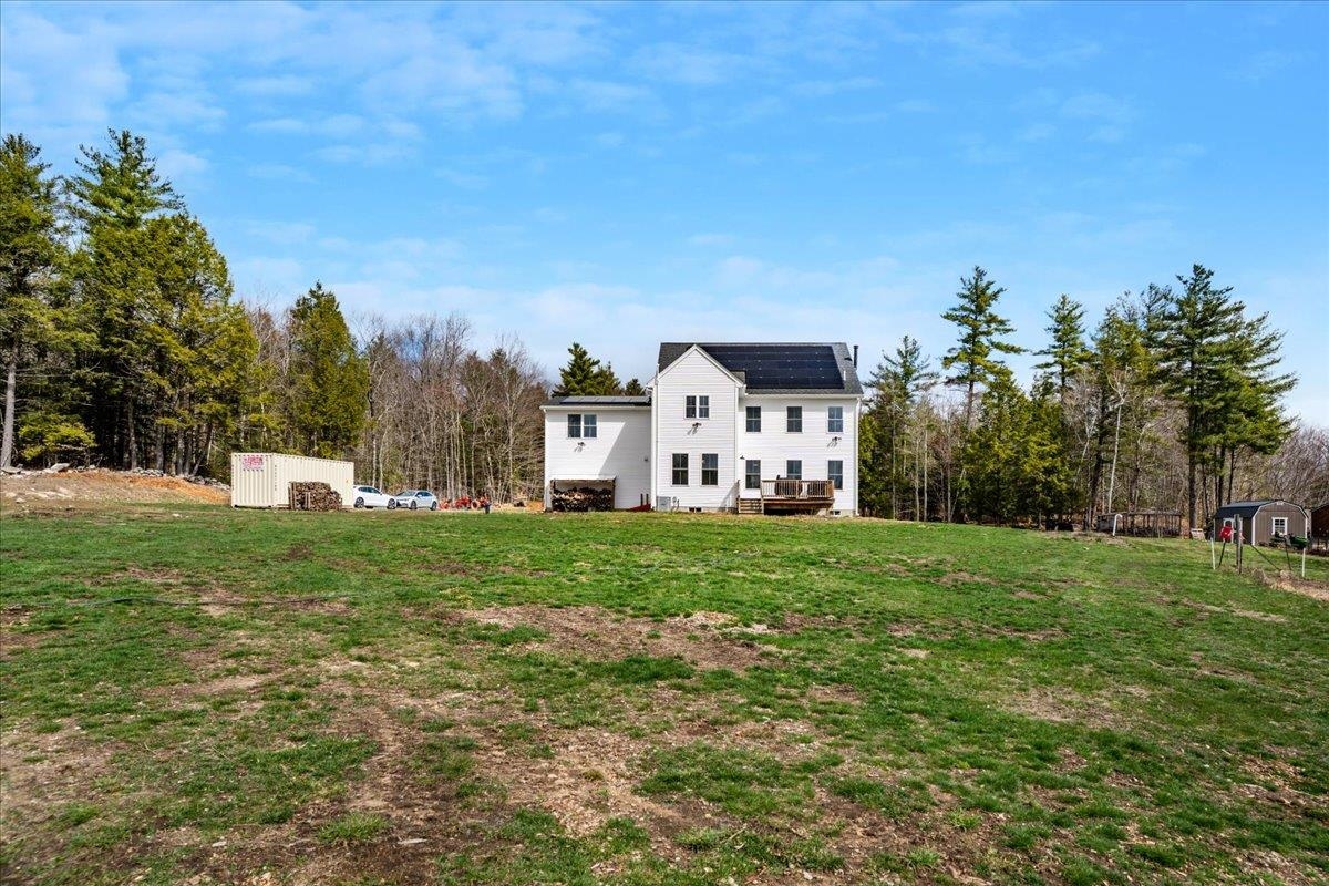 Deerfield, New Hampshire 03037, United States, 4 Bedrooms Bedrooms, ,3 BathroomsBathrooms,Residential,Pending,111053