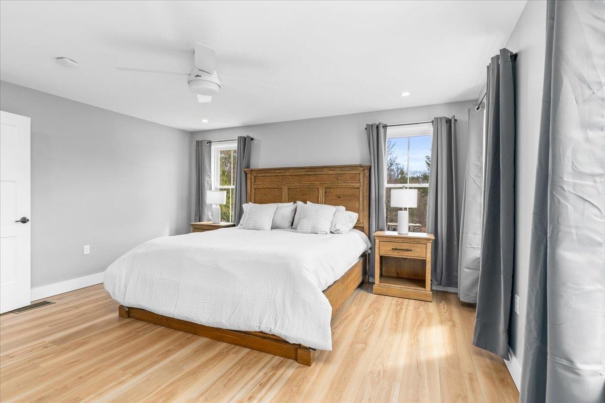 Deerfield, New Hampshire 03037, United States, 4 Bedrooms Bedrooms, ,3 BathroomsBathrooms,Residential,Pending,111053