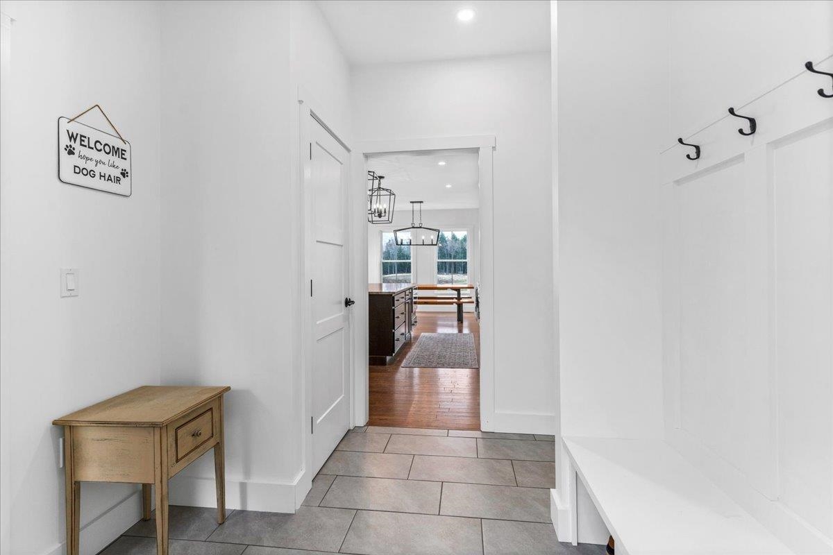 Deerfield, New Hampshire 03037, United States, 4 Bedrooms Bedrooms, ,3 BathroomsBathrooms,Residential,Pending,111053