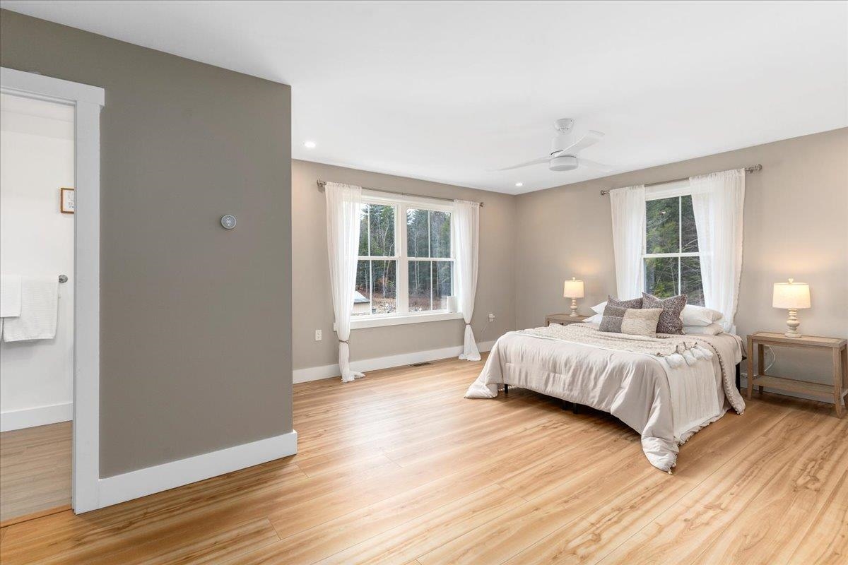 Deerfield, New Hampshire 03037, United States, 4 Bedrooms Bedrooms, ,3 BathroomsBathrooms,Residential,Pending,111053