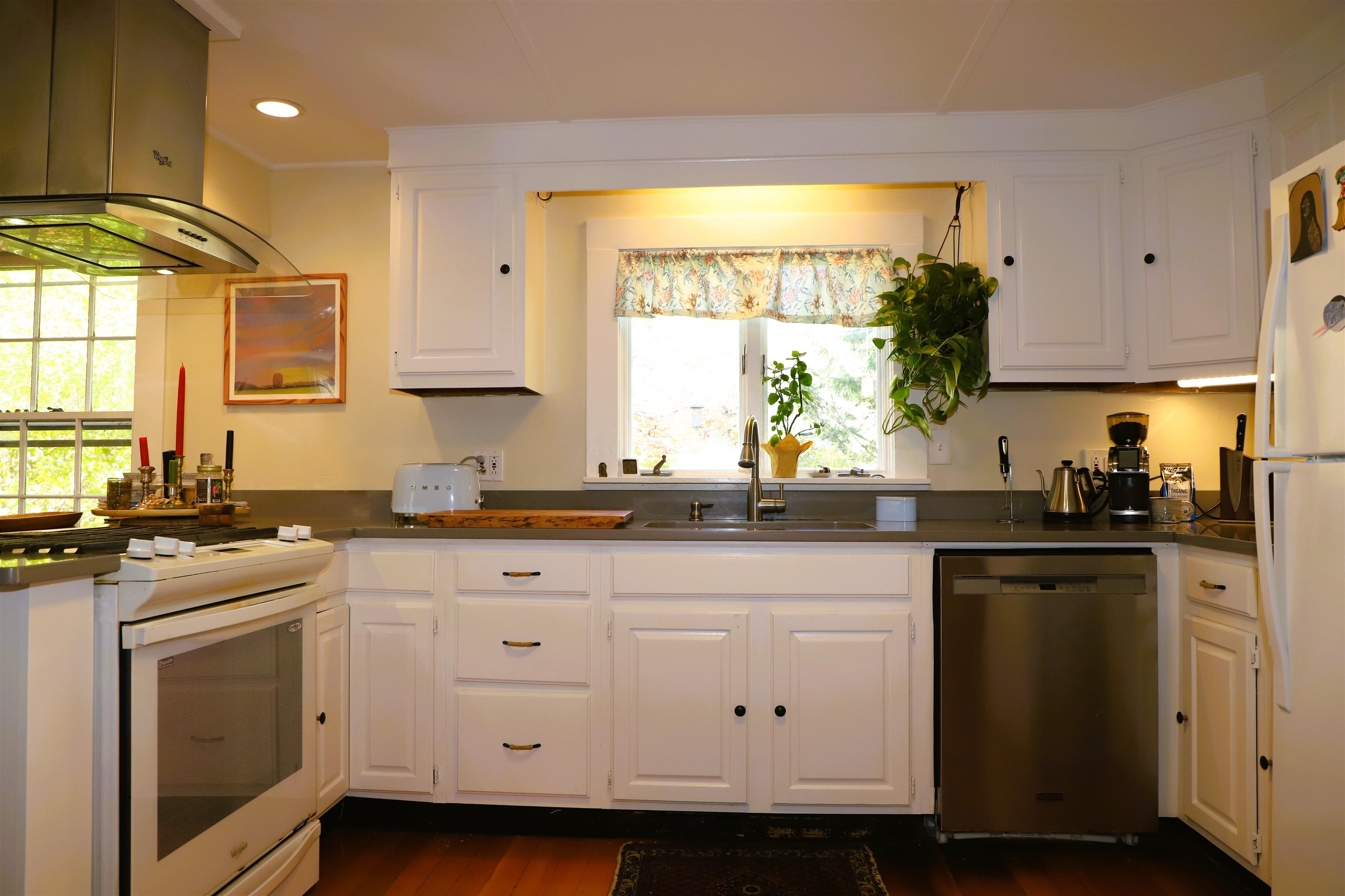 1909 Davidson Hill Road