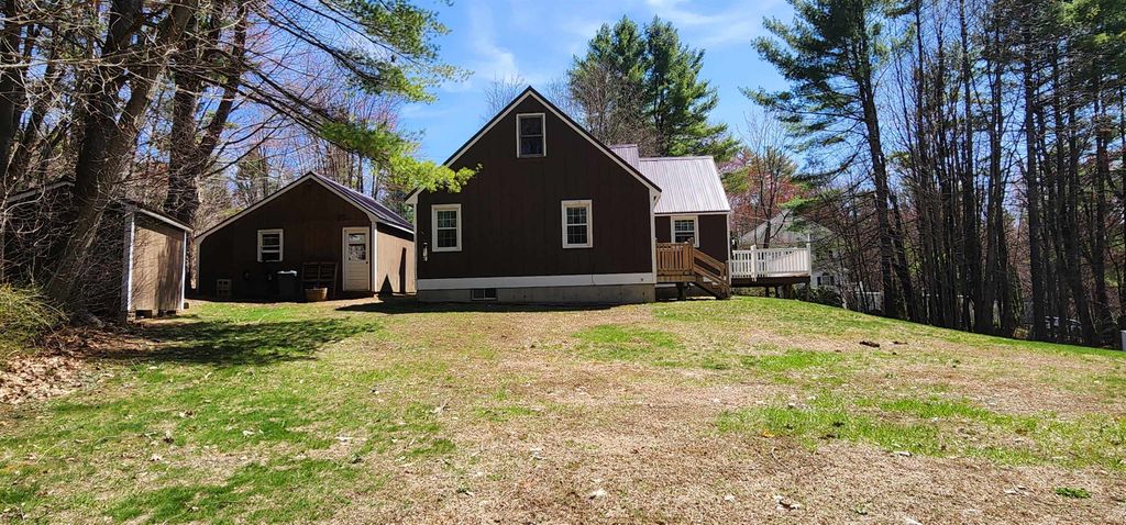Photo of 27 Juniper Drive, Belmont, NH 03220 (MLS # 5084701)