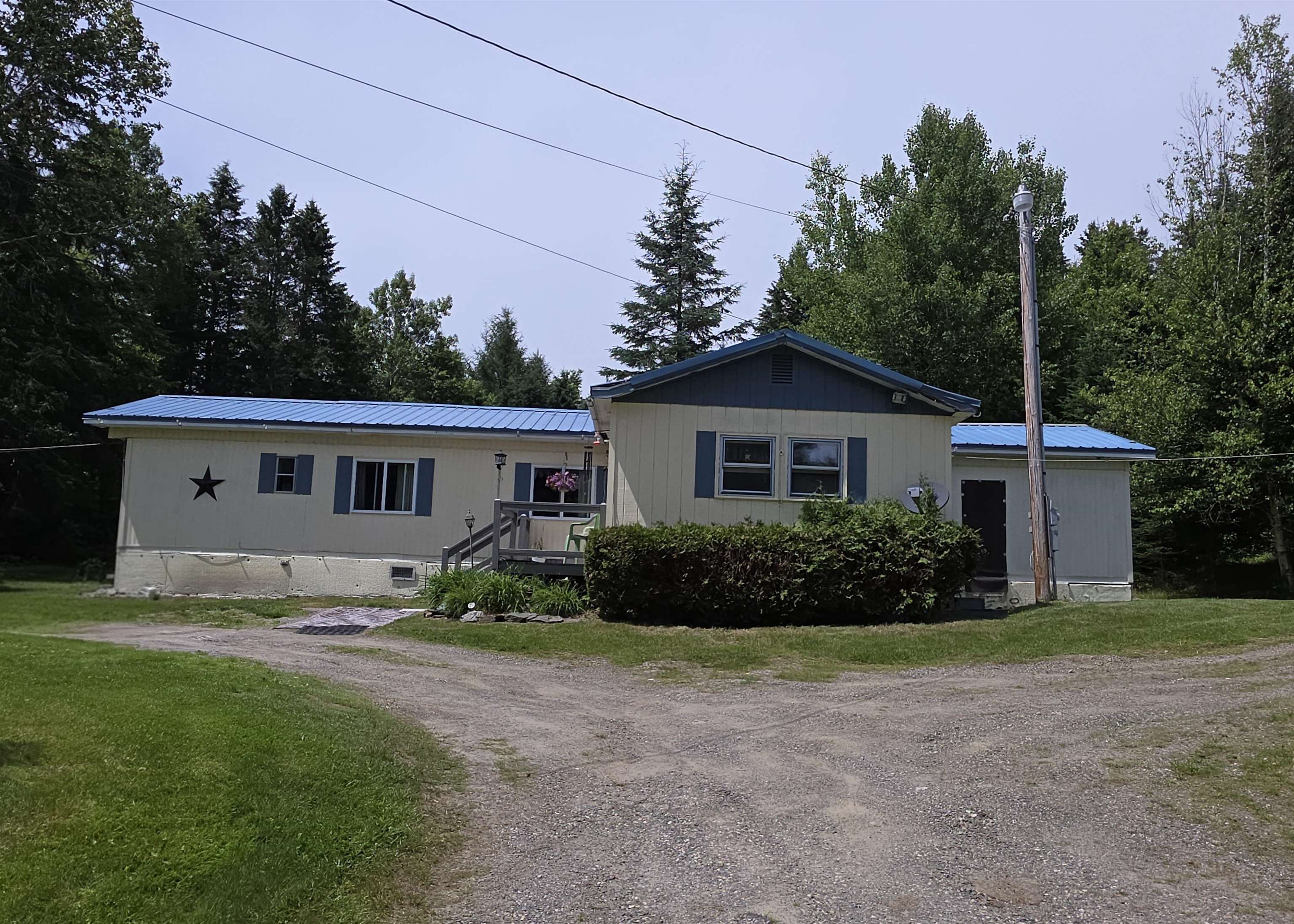 23 East Colebrook Road