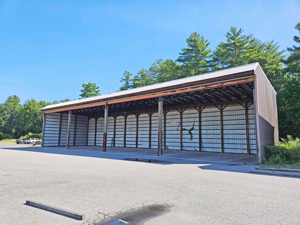Photo of 36 Depot Road #Building No. 22, Kingston, NH 03848 (MLS # 5066661)