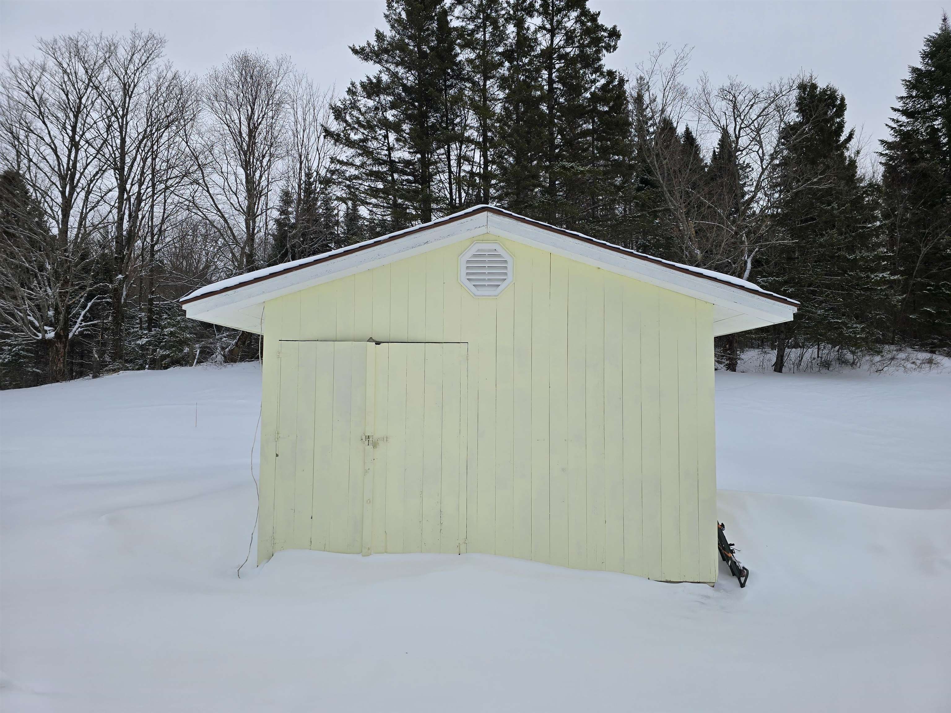 Stewartstown, New Hampshire 03576, United States, 4 Bedrooms Bedrooms, ,3 BathroomsBathrooms,Residential,Pending,80799
