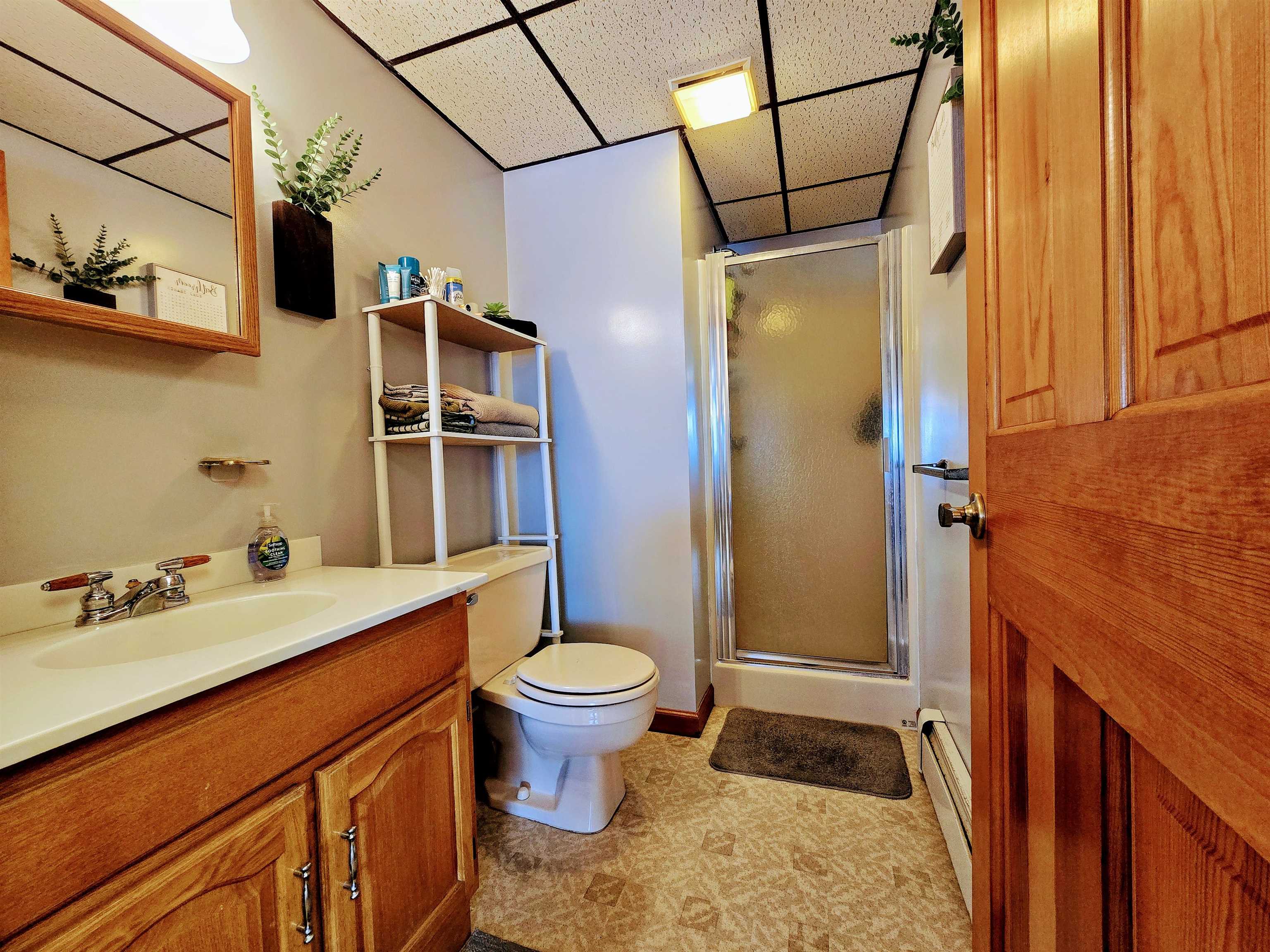 Stewartstown, New Hampshire 03576, United States, 4 Bedrooms Bedrooms, ,3 BathroomsBathrooms,Residential,Pending,80799