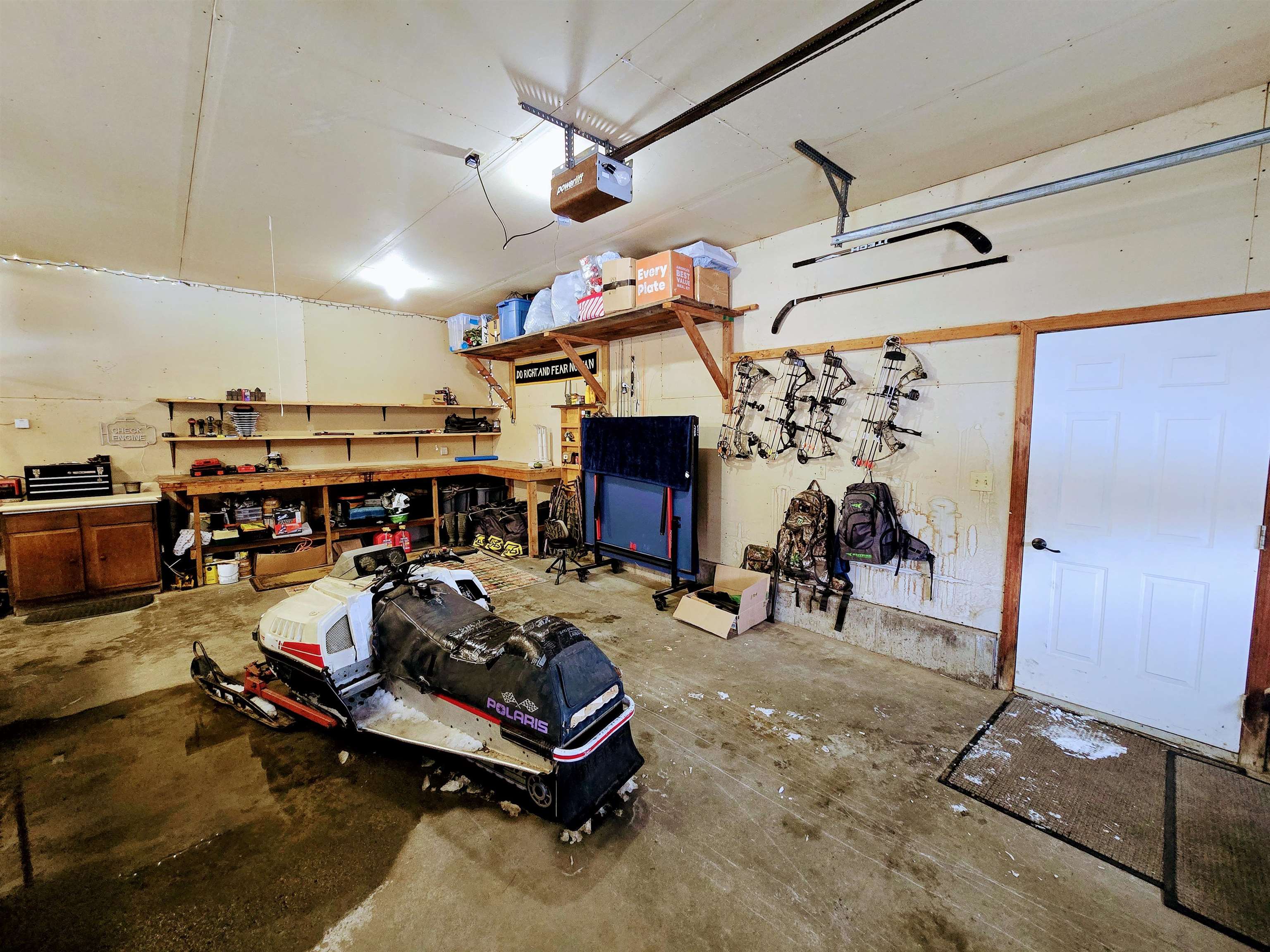 Stewartstown, New Hampshire 03576, United States, 4 Bedrooms Bedrooms, ,3 BathroomsBathrooms,Residential,Pending,80799