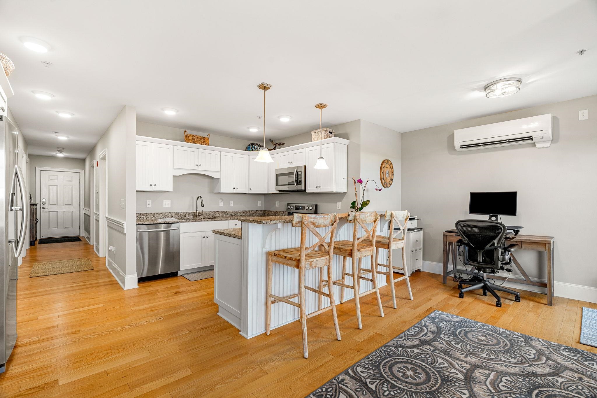 580 Winnacunnet Road 305