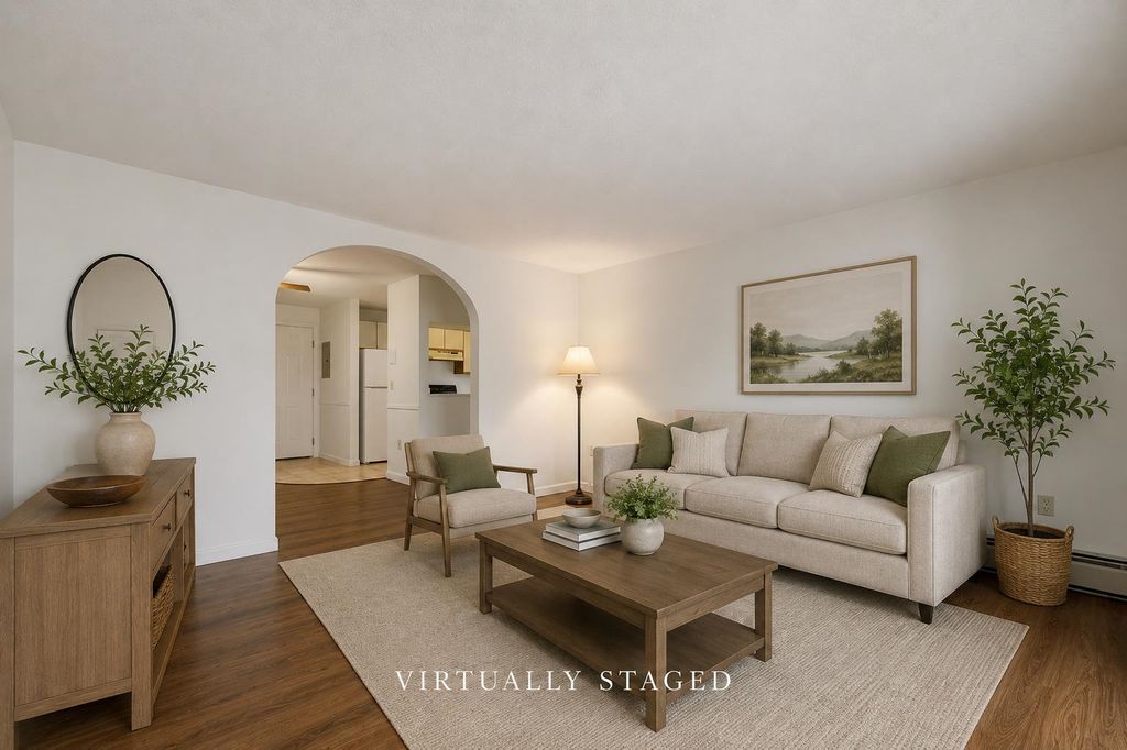 Photo of 5 Timberwood Drive #208, Goffstown, NH 03045 (MLS # 5088597)