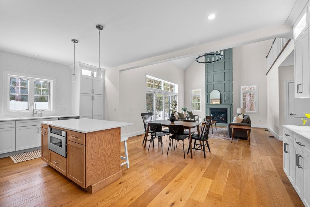 23 Winding Brook Drive