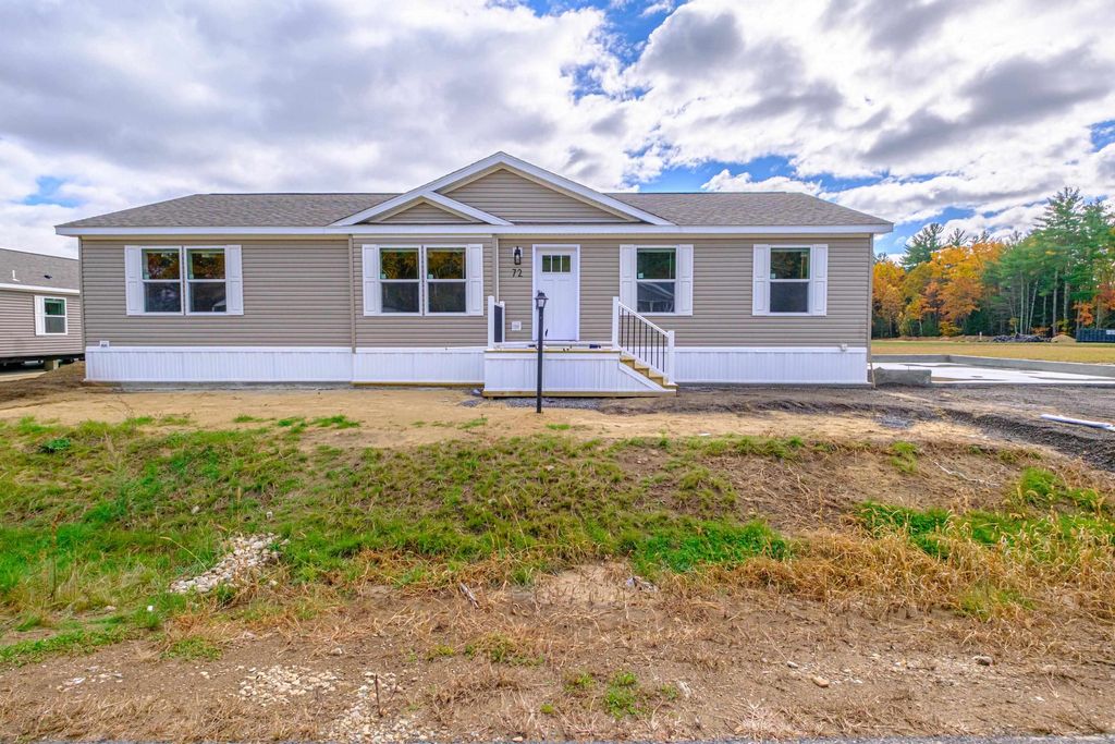 Photo of 72 Diamondback Drive, Rochester, NH 03867 (MLS # 5066910)