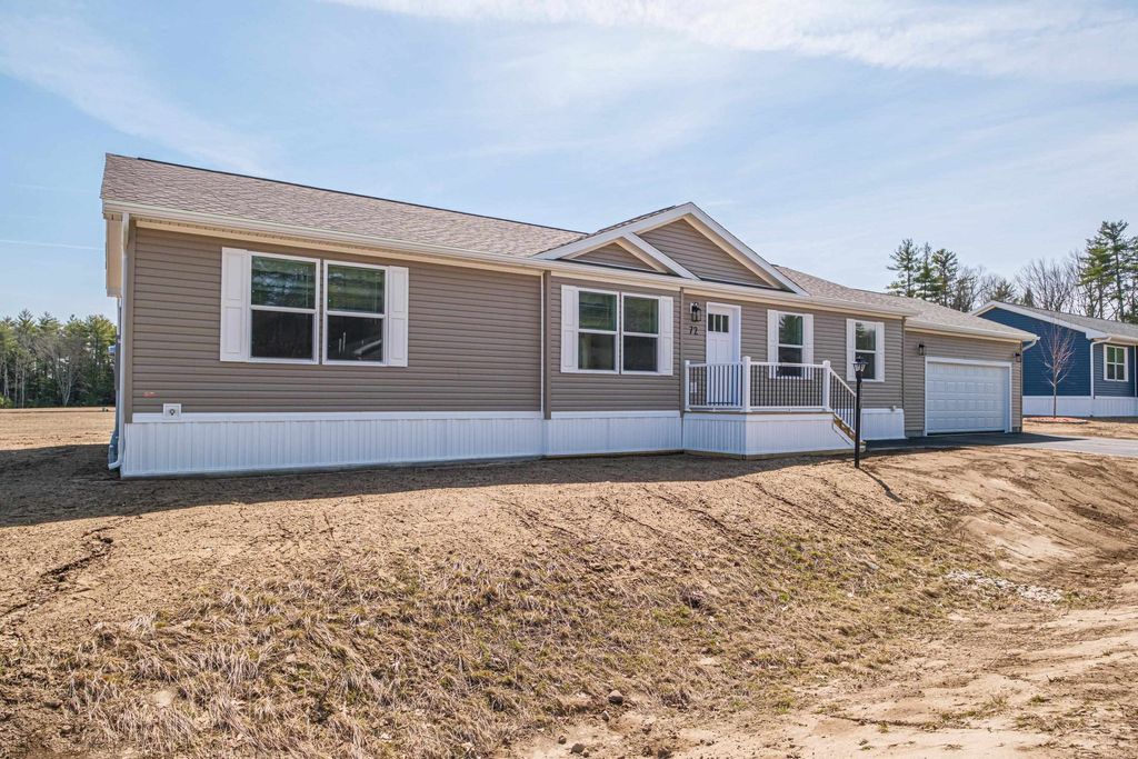 Photo of 72 Diamondback Drive, Rochester, NH 03867 (MLS # 5066910)