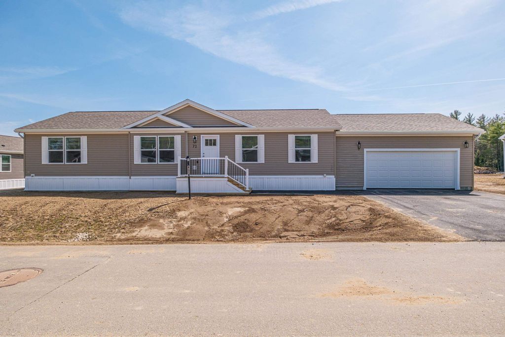 Photo of 72 Diamondback Drive, Rochester, NH 03867 (MLS # 5066910)