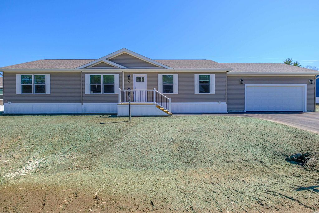 Photo of 72 Diamondback Drive, Rochester, NH 03867 (MLS # 5066910)