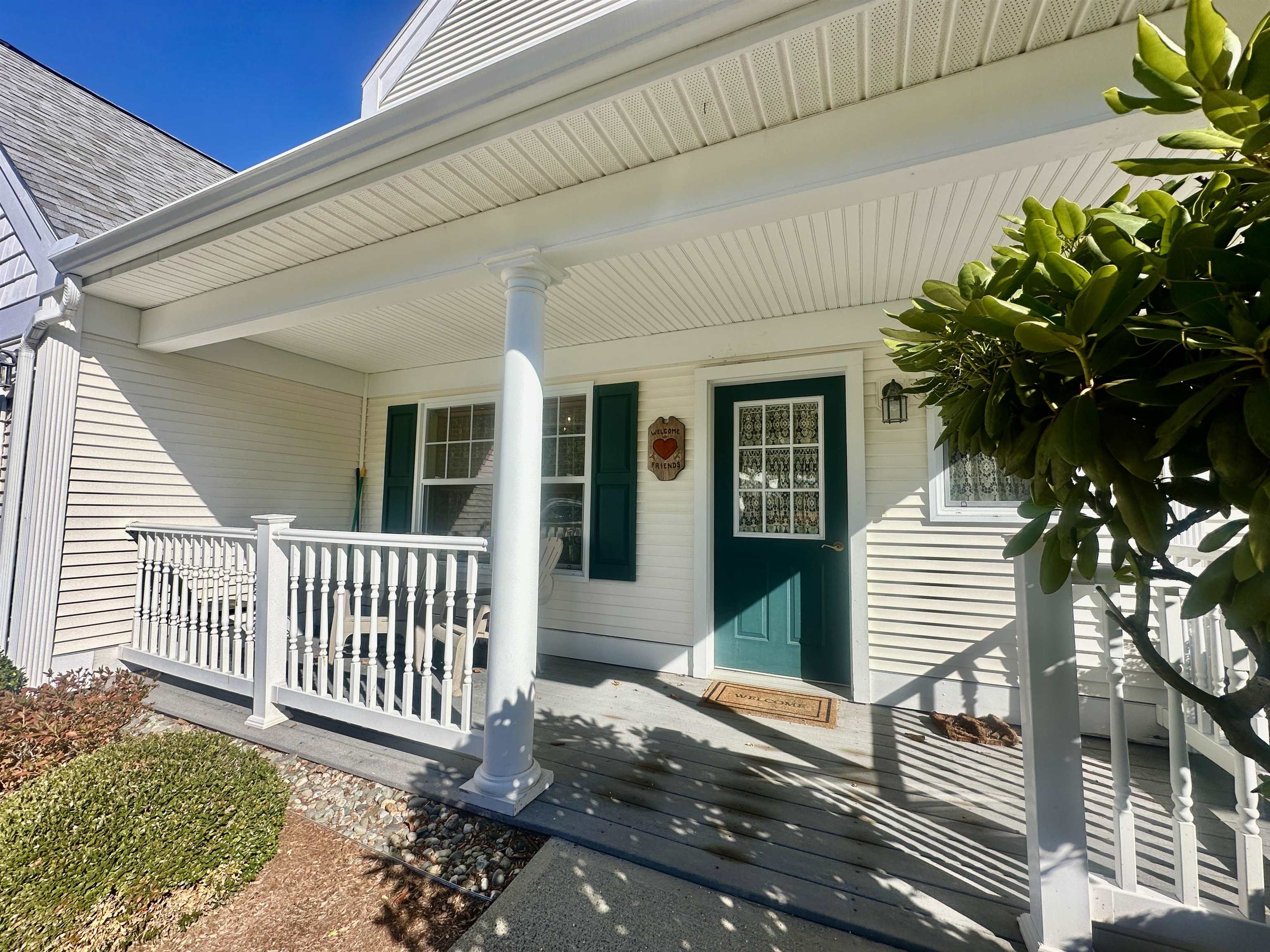 4 Bow Center Road B2