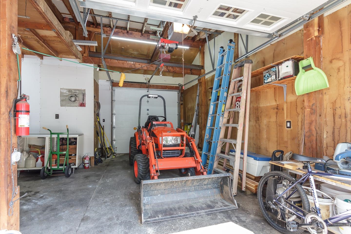 Londonderry, New Hampshire 03053, United States, 4 Bedrooms Bedrooms, ,2 BathroomsBathrooms,Residential,Pending,196051