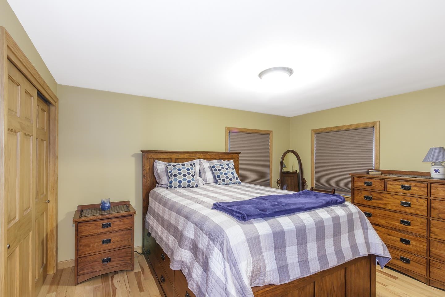 Londonderry, New Hampshire 03053, United States, 4 Bedrooms Bedrooms, ,2 BathroomsBathrooms,Residential,Pending,196051