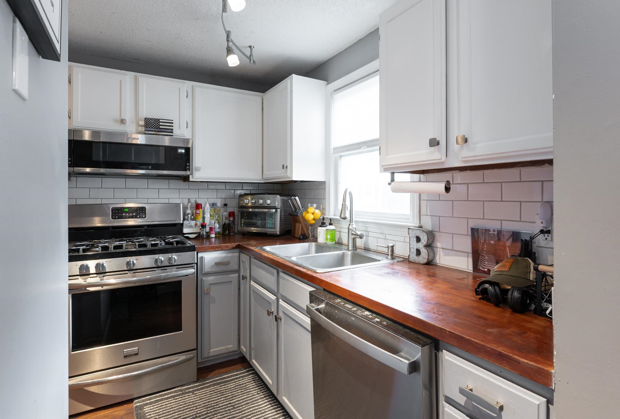 50 Edward J Roy Drive 21