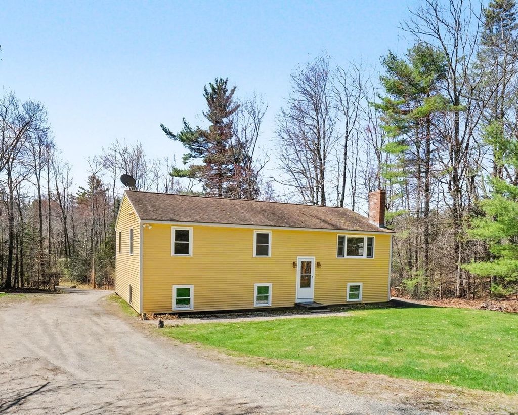 Photo of 22 Birch Drive, Rindge, NH 03461 (MLS # 5087386)