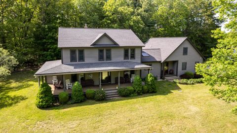 163 Drew Road Madbury NH 03823