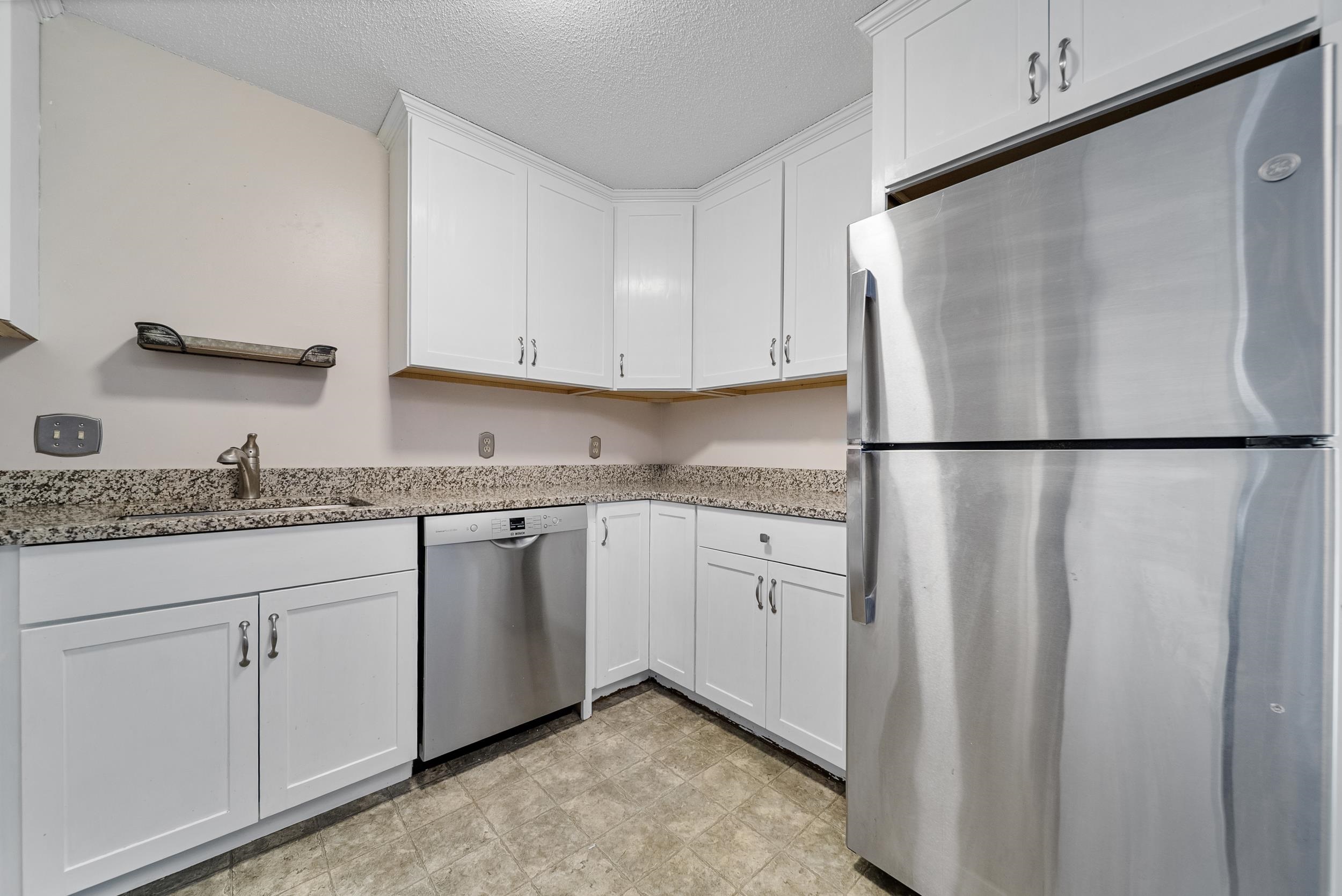 238 Base Hill Road 15