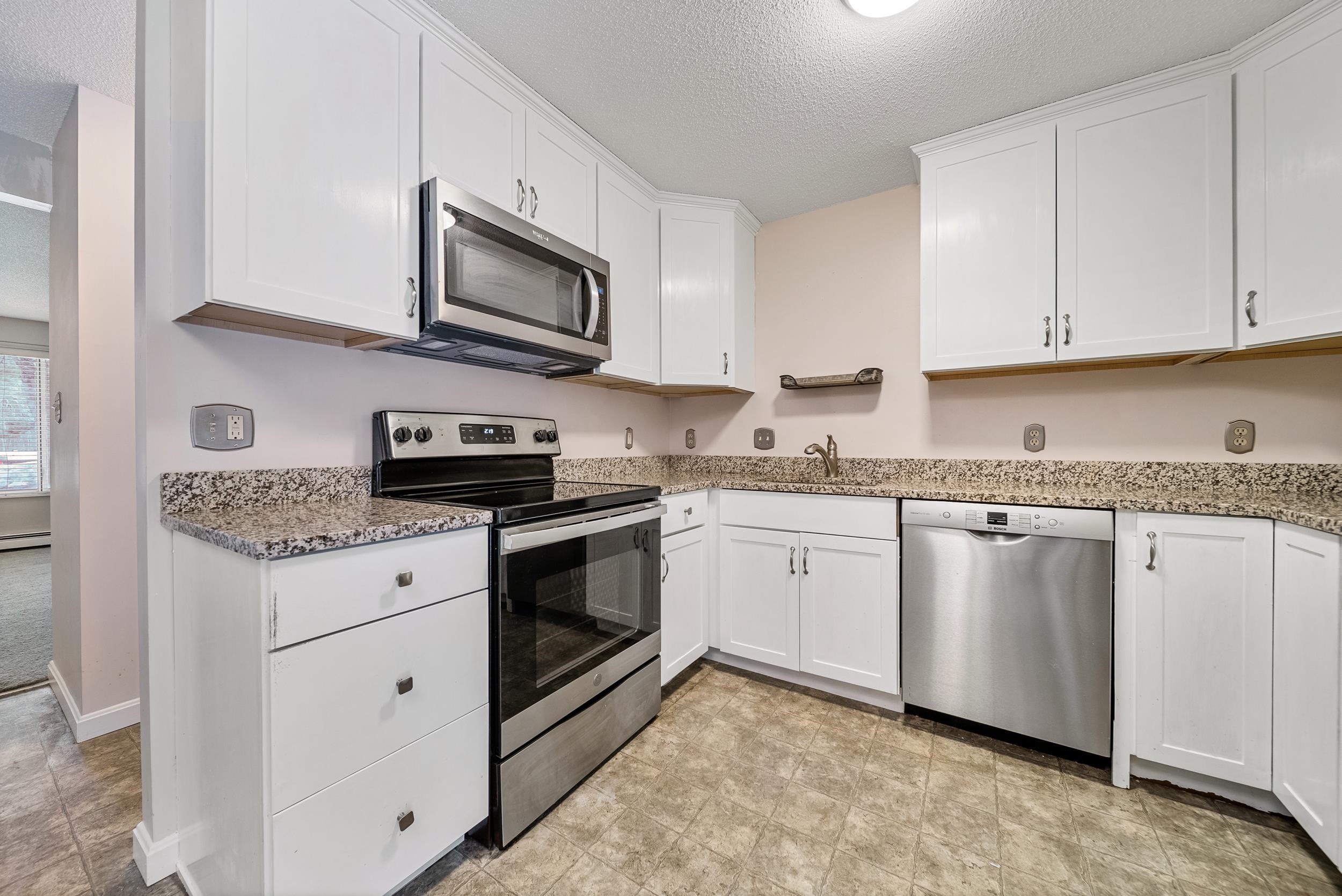 238 Base Hill Road 15