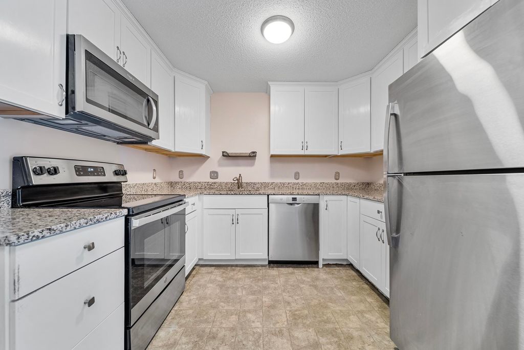 Photo of 238 Base Hill Road #15, Keene, NH 03431 (MLS # 5074071)