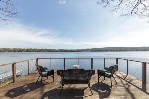 Photo of 2 Charlie Lane, Deerfield, NH 03037 (MLS # 5083878)