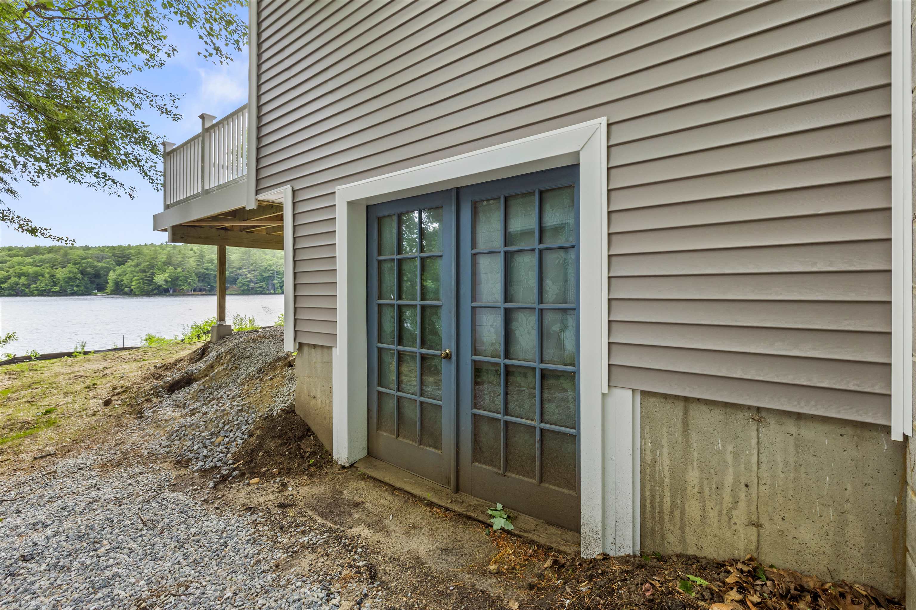 75 New Hampshire Drive
