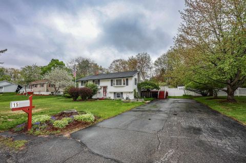 Photo of 15 Raymond Drive, Merrimack, NH 03054 (MLS # 5088814)