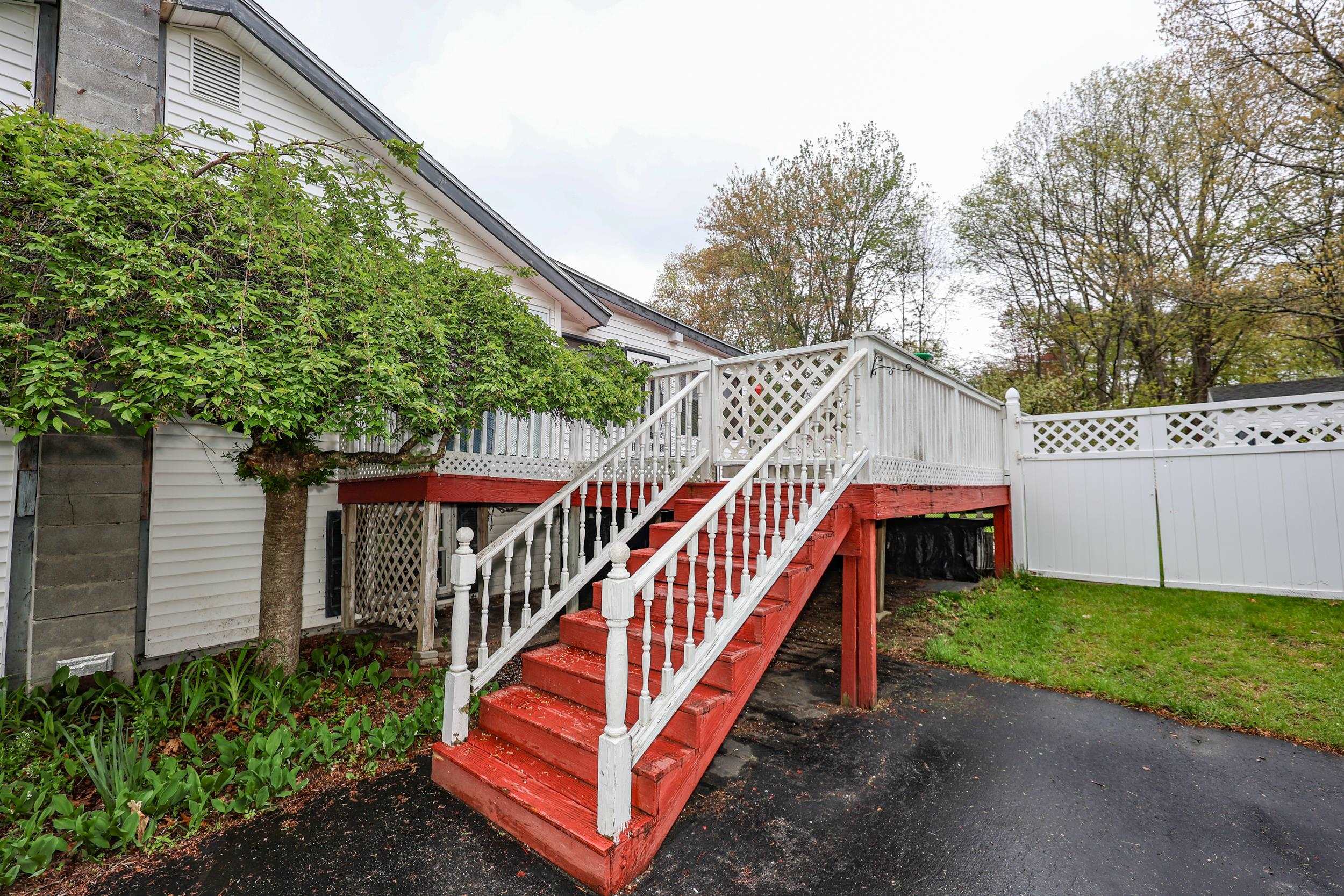 15 Raymond Drive