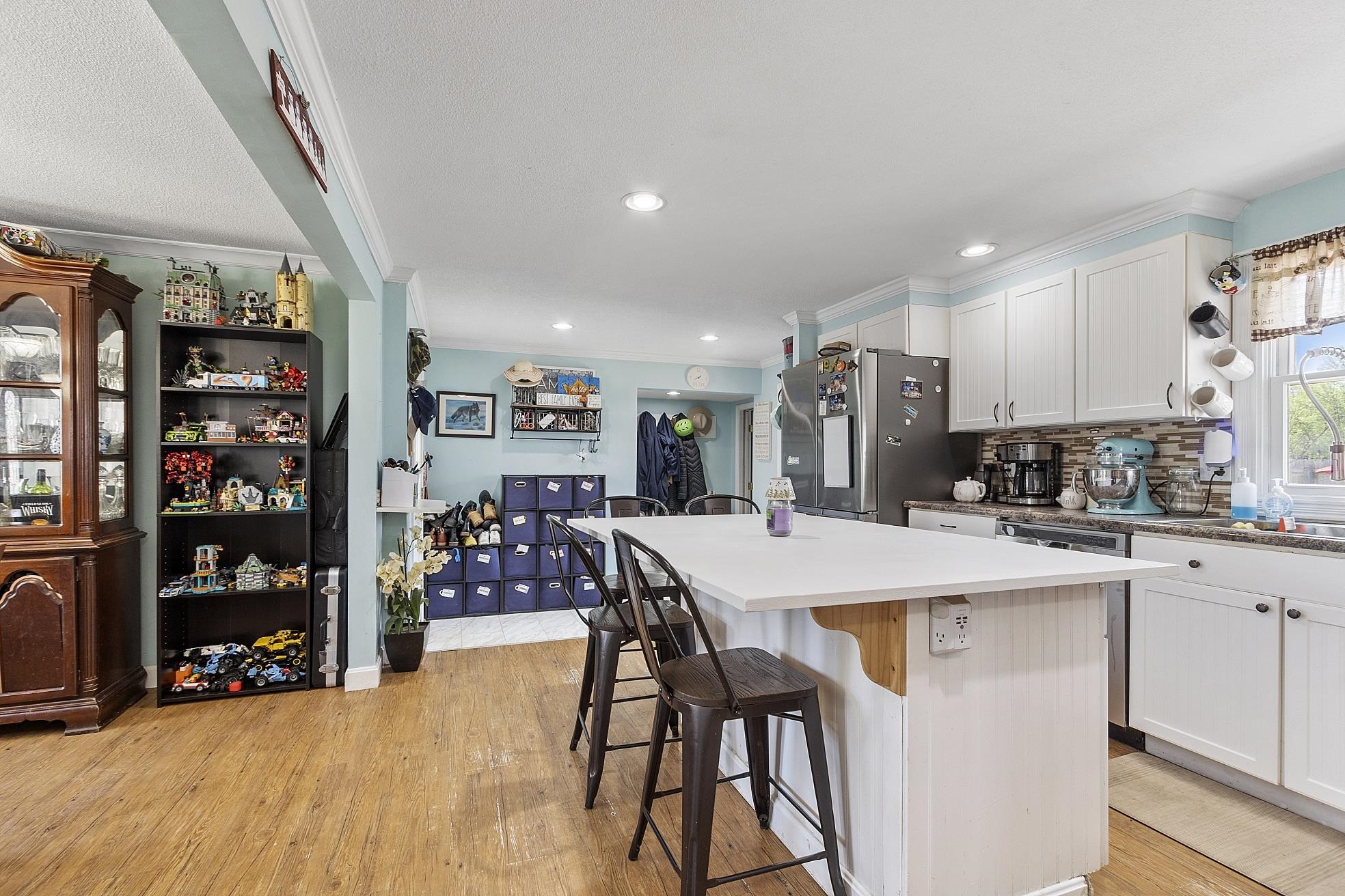 5 Bulova Drive