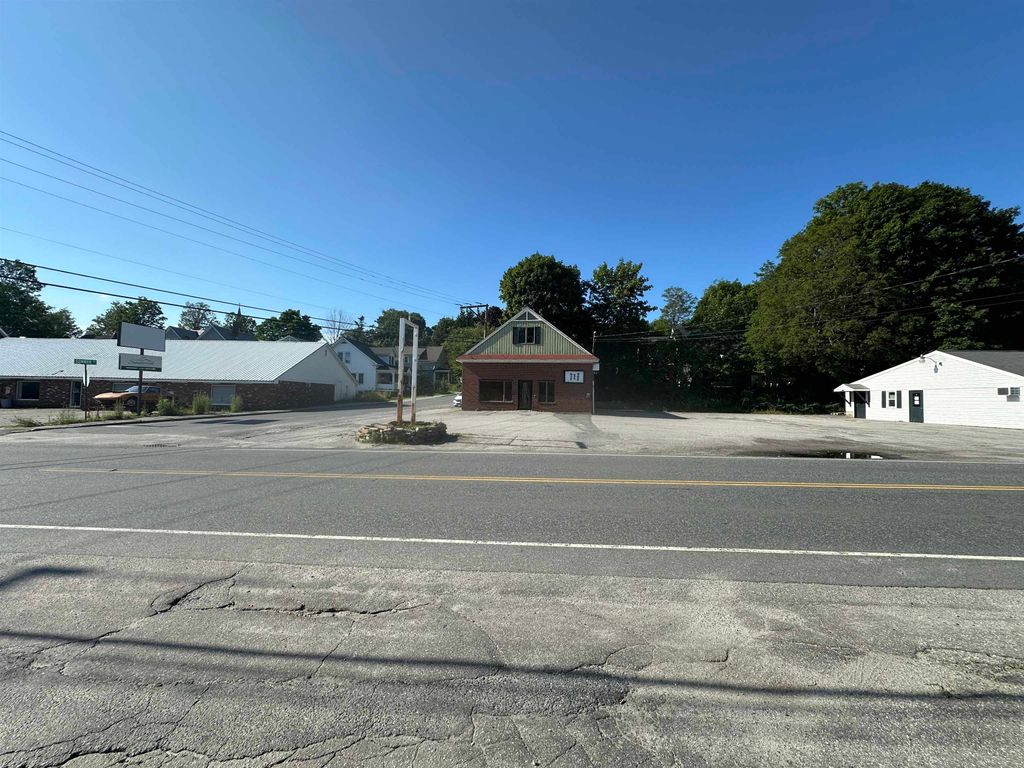 Photo of 80 Sunapee Street, Newport, NH 03773 (MLS # 5051371)