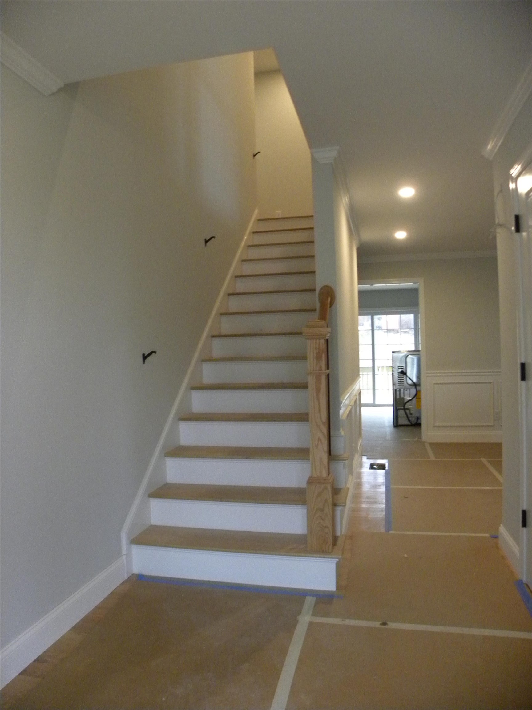 304 Karatzas Avenue Lot 1