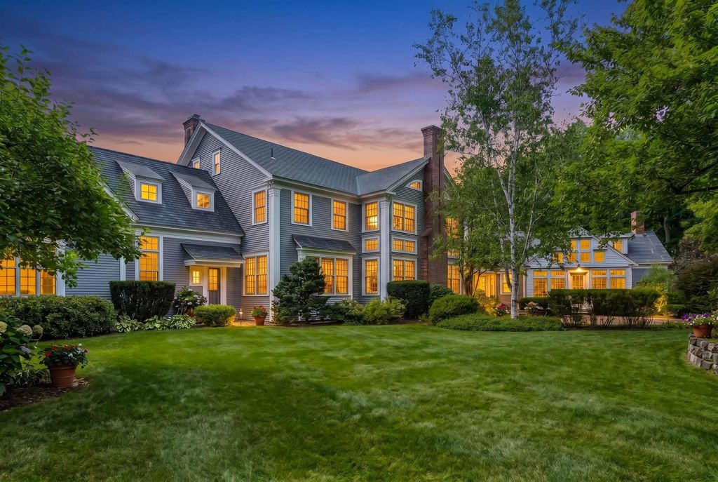 Photo of 373 Lakeshore Drive, New London, NH 03257 (MLS # 5085361)