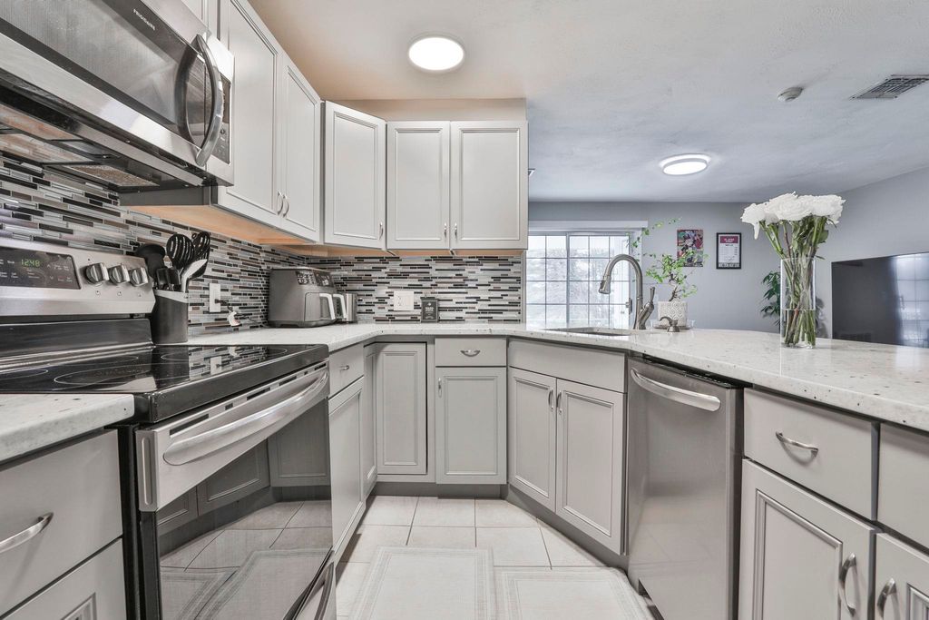 Photo of 28 James Street #13, Milford, NH 03055 (MLS # 5078557)