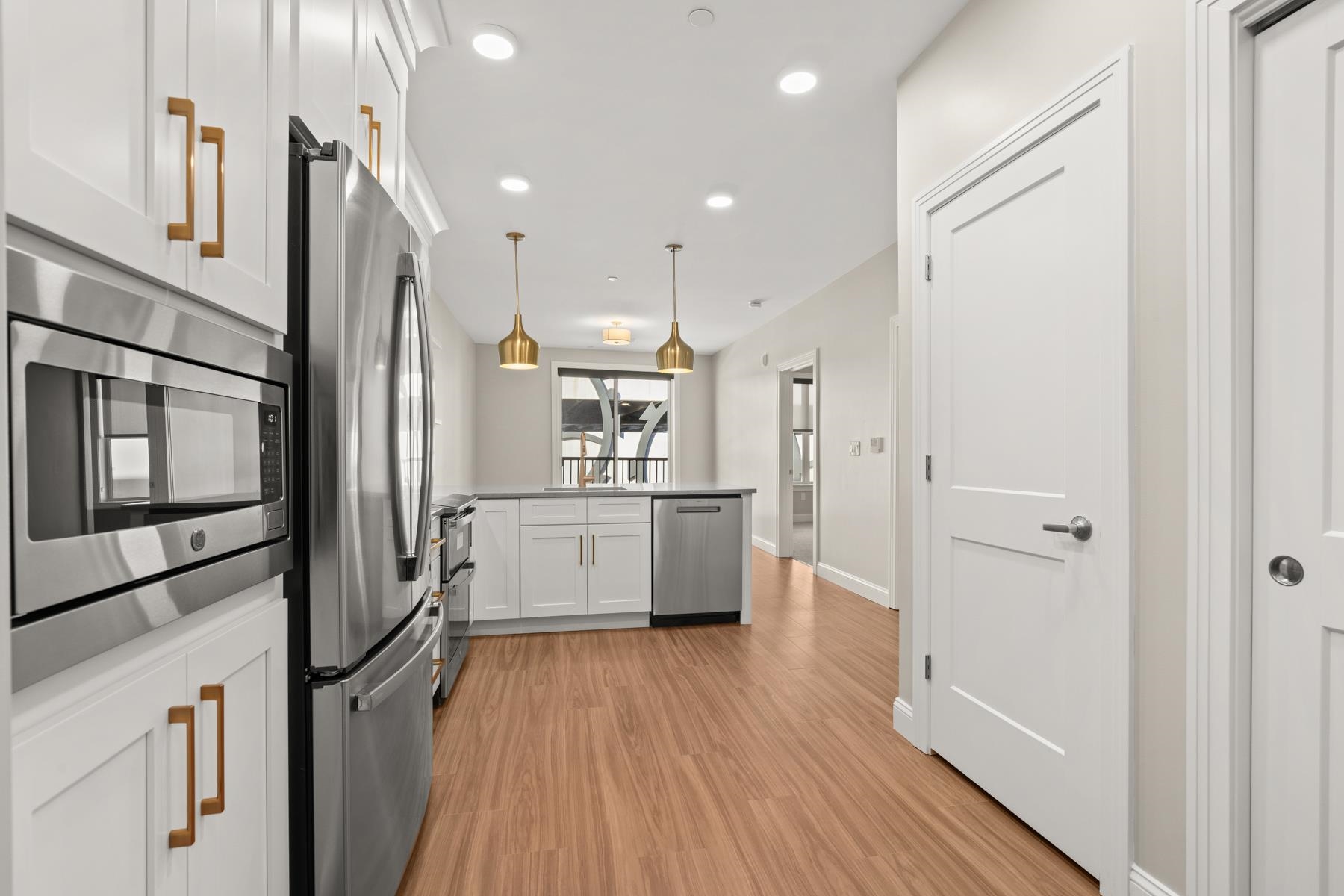 99 Foundry Place 207