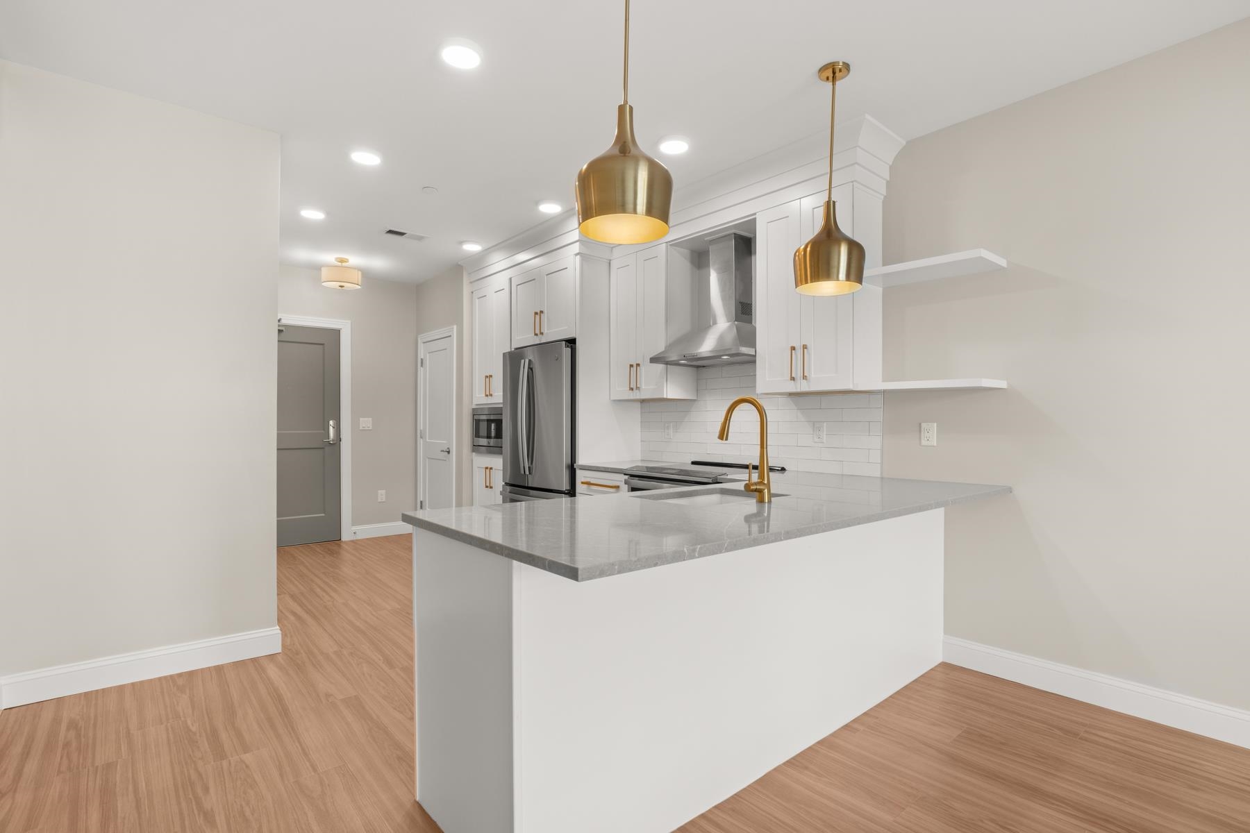 99 Foundry Place 207